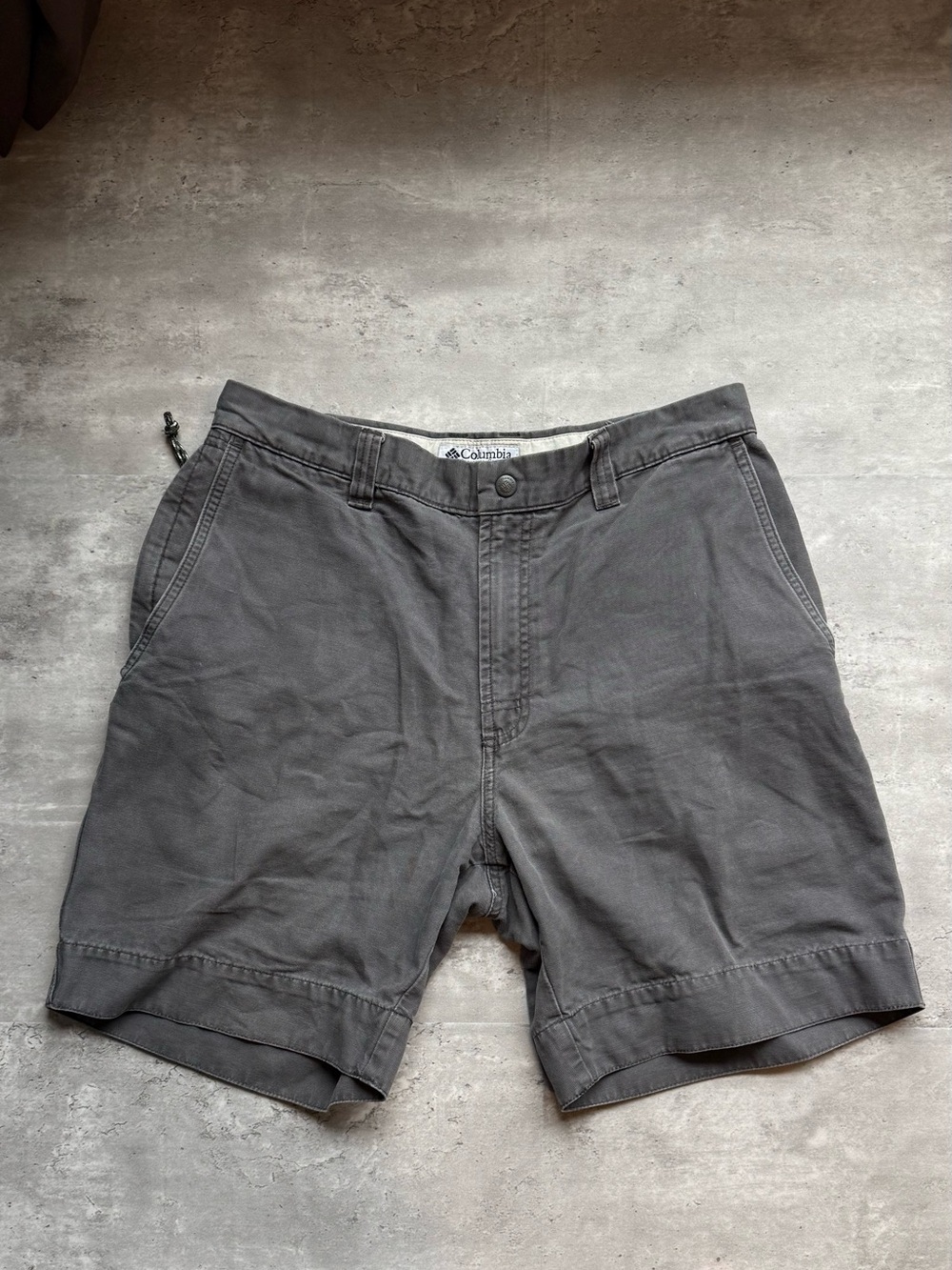 Columbia Men's Charcoal Cargo Shorts
